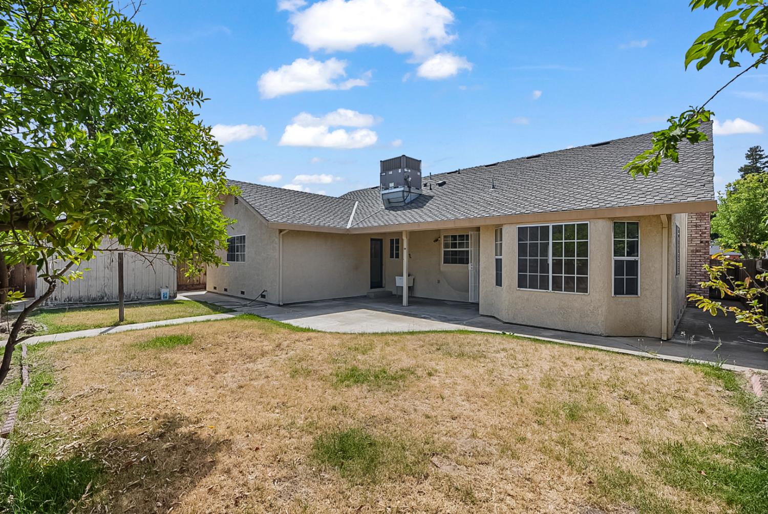 Detail Gallery Image 29 of 32 For 1011 Georgetown Ave, Turlock,  CA 95382 - 4 Beds | 2 Baths