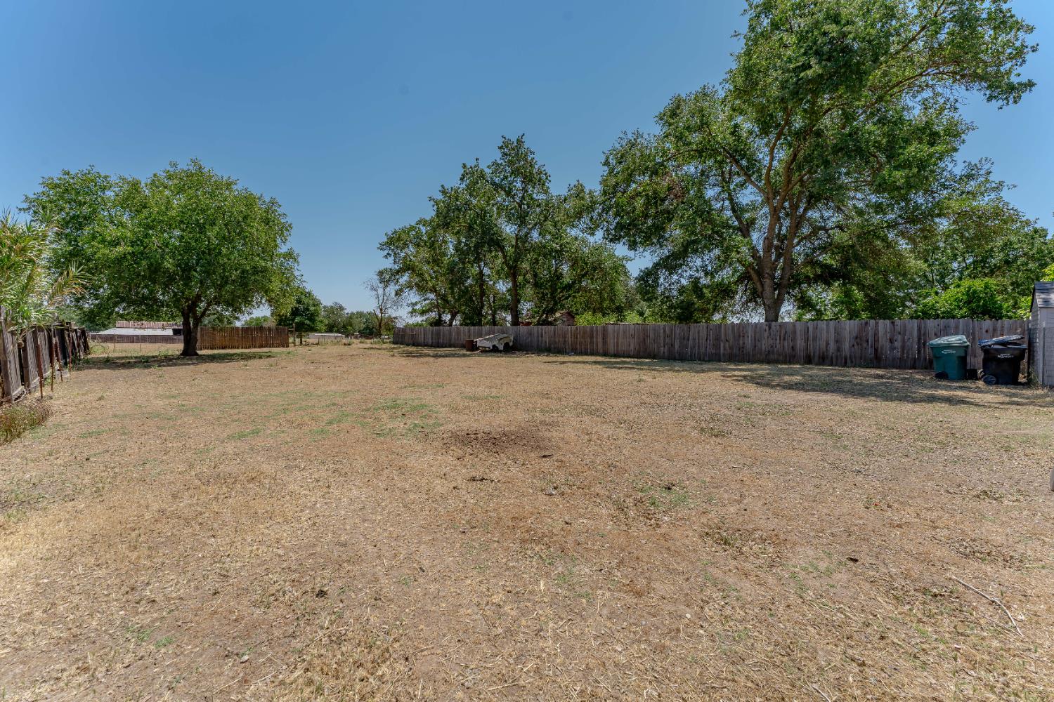 Detail Gallery Image 39 of 63 For 7242 22nd St, Rio Linda,  CA 95673 - 3 Beds | 2 Baths