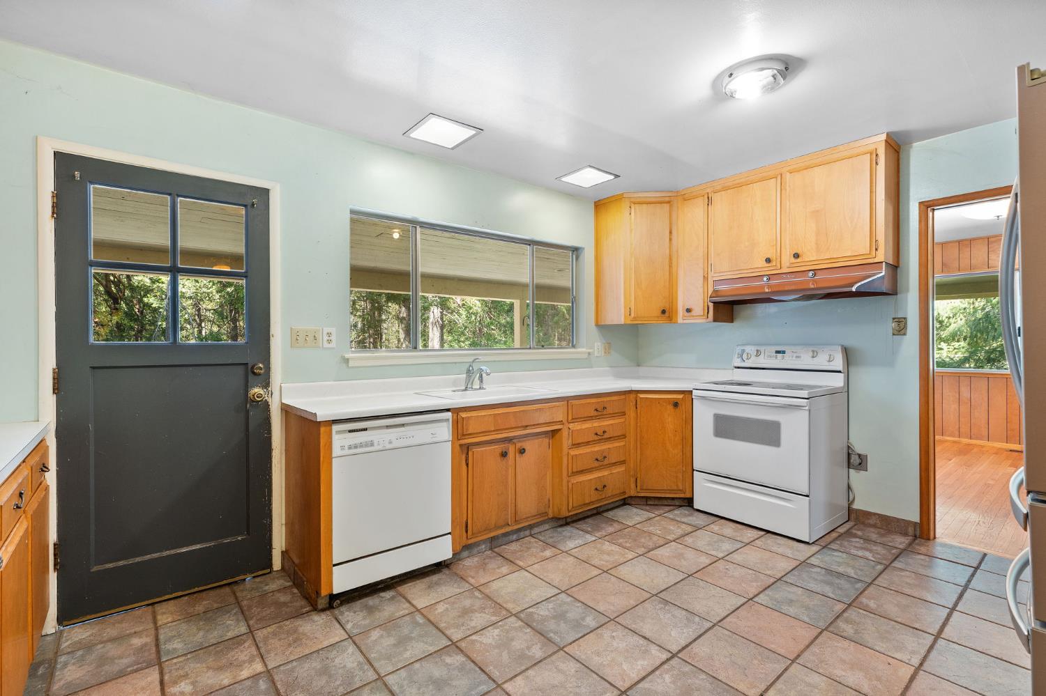 Detail Gallery Image 15 of 57 For Address Is Not Disclosed, Foresthill,  CA 95631 - 2 Beds | 3 Baths