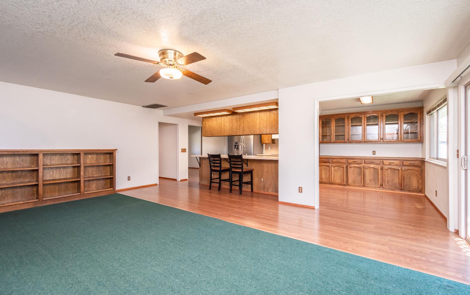 Detail Gallery Image 22 of 65 For 5612 Jolly Ct, Fair Oaks,  CA 95628 - 3 Beds | 2 Baths