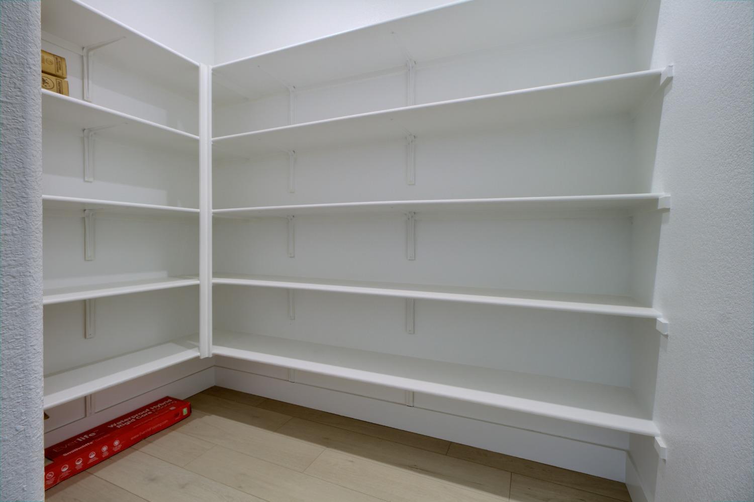 Detail Gallery Image 20 of 60 For 2183 Grady Cir, Woodland,  CA 95776 - 4 Beds | 2/1 Baths