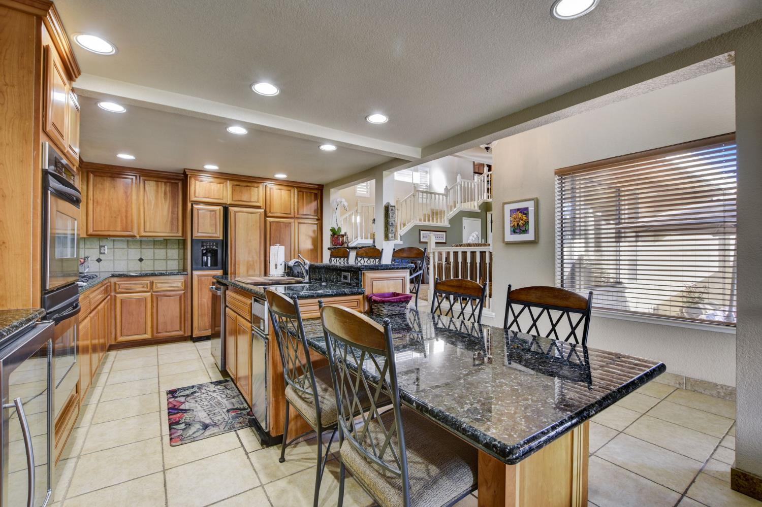 Detail Gallery Image 14 of 35 For 6165 Viewridge Dr, Auburn,  CA 95602 - 3 Beds | 2 Baths