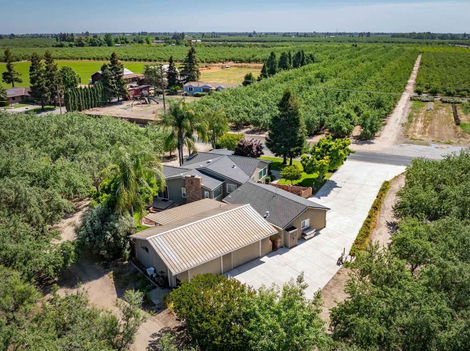 Detail Gallery Image 20 of 33 For 1431 Clark Rd, Modesto,  CA 95358 - 3 Beds | 2 Baths
