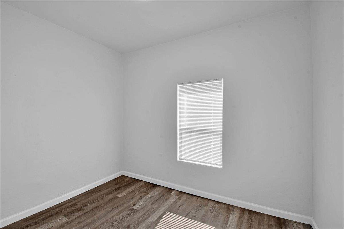 Detail Gallery Image 24 of 41 For 2575 a St, Oroville,  CA 95966 - 3 Beds | 1/2 Baths