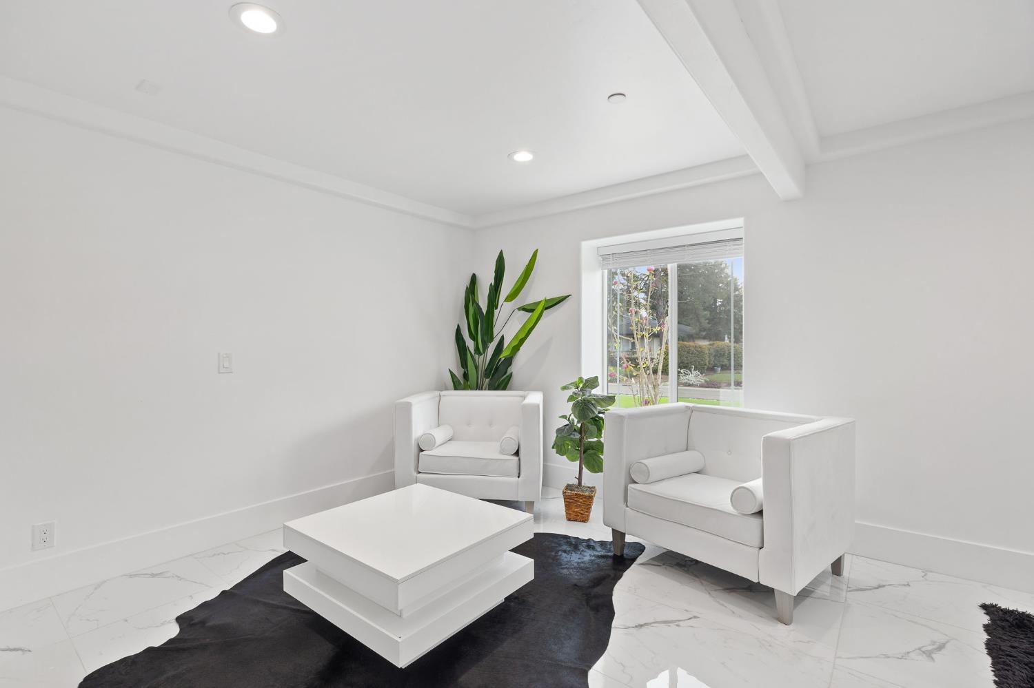 Detail Gallery Image 70 of 93 For 9425 S Wales Way, Elk Grove,  CA 95758 - 5 Beds | 5/1 Baths