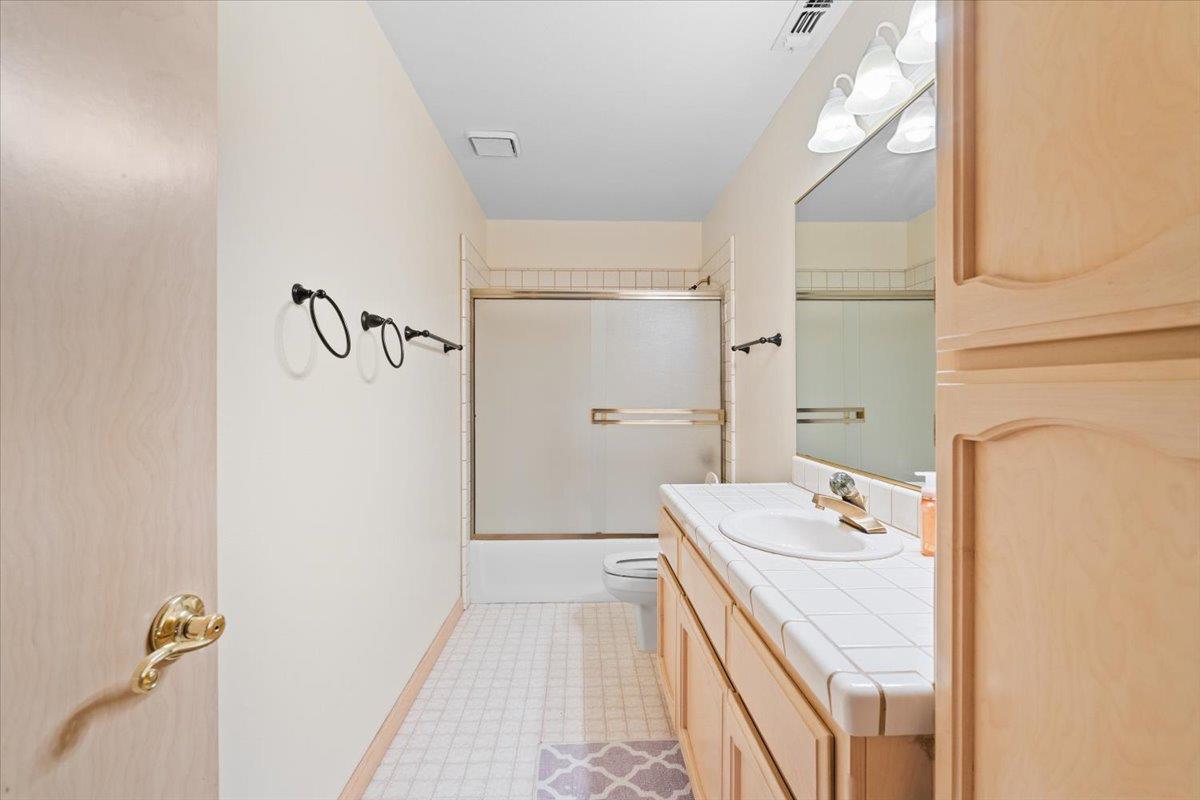 Detail Gallery Image 40 of 51 For 18610 Jayhawk Dr, Penn Valley,  CA 95946 - 4 Beds | 3 Baths