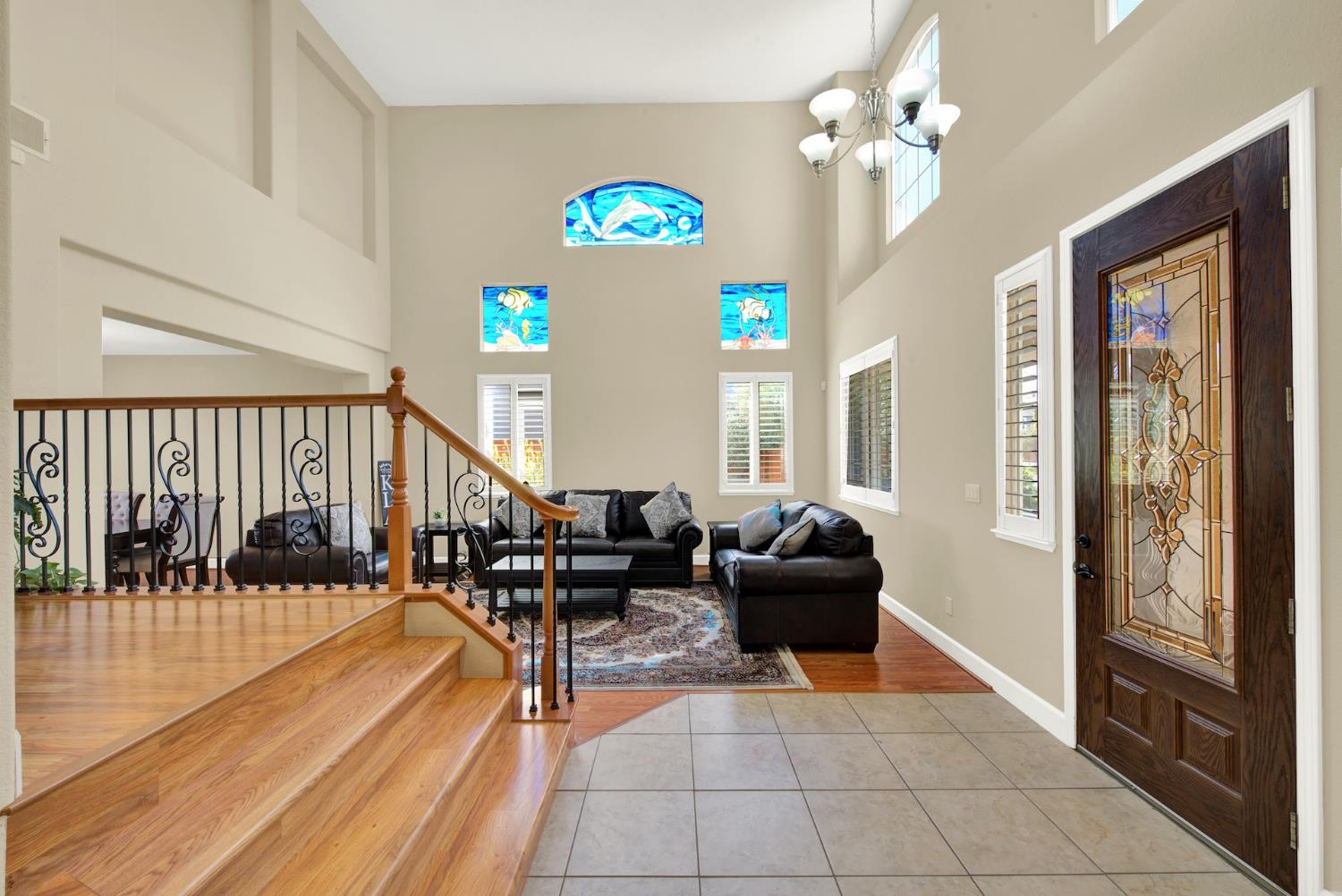 Mandarin Street, Woodland, California image 6