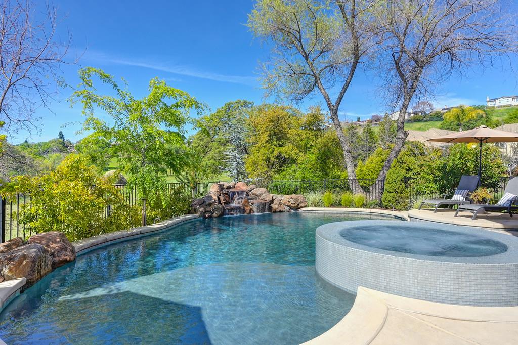 Detail Gallery Image 38 of 58 For 3711 Stone Temple Ct, Rocklin,  CA 95765 - 5 Beds | 4/1 Baths