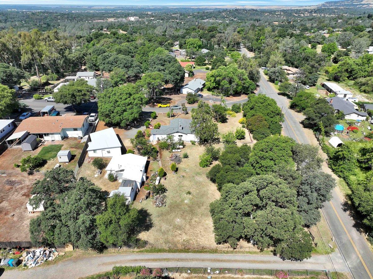 Detail Gallery Image 7 of 61 For 11 La Mirada Ave, Oroville,  CA 95966 - 3 Beds | 2 Baths