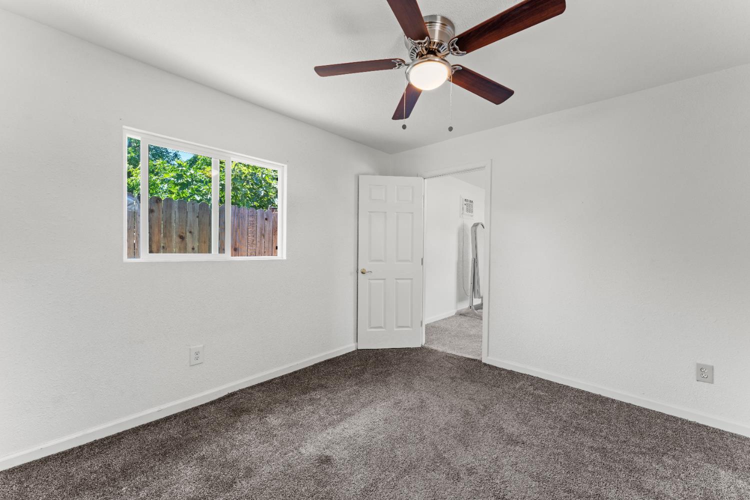 Detail Gallery Image 43 of 63 For 7242 22nd St, Rio Linda,  CA 95673 - 3 Beds | 2 Baths