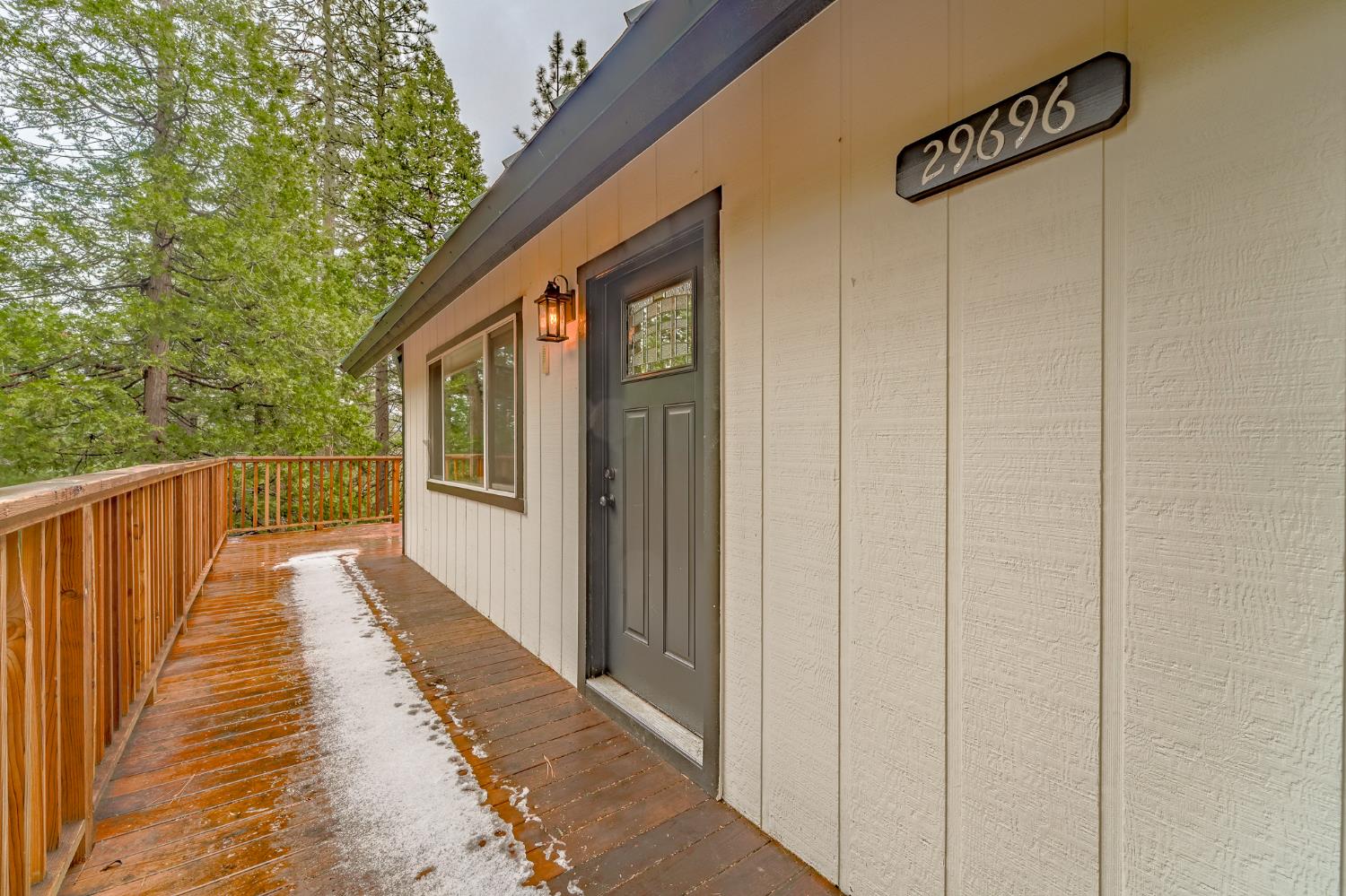 Detail Gallery Image 9 of 62 For 29696 Lassen Dr, Long Barn,  CA 95335 - 2 Beds | 2 Baths