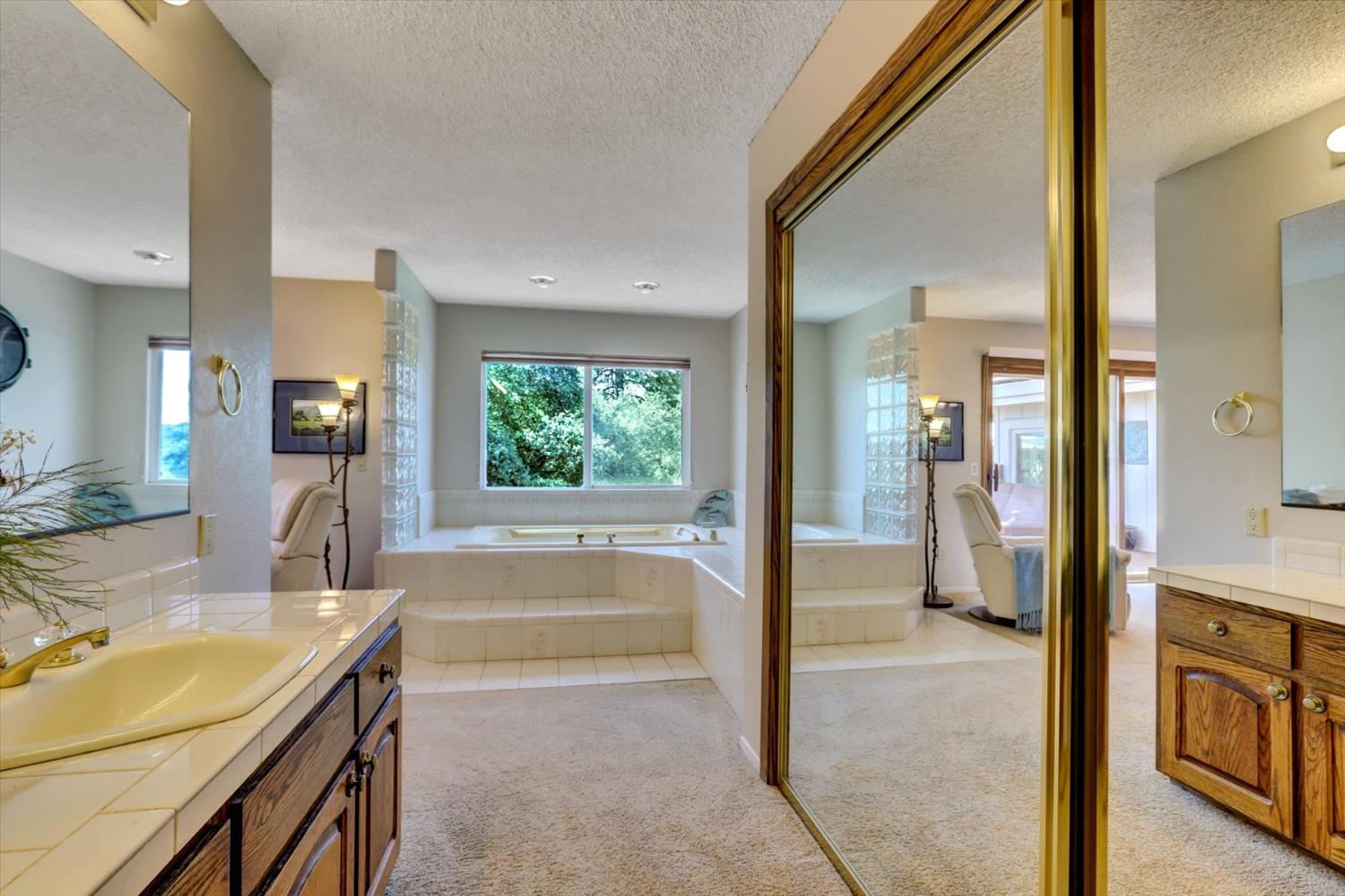 Detail Gallery Image 37 of 60 For 17789 Jayhawk Dr, Penn Valley,  CA 95946 - 3 Beds | 3 Baths