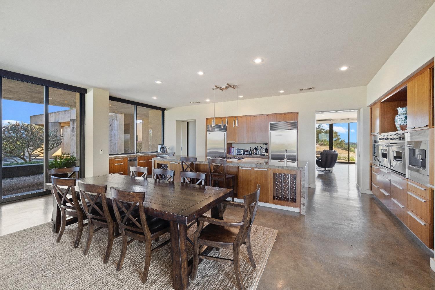 Detail Gallery Image 38 of 64 For 10715 Amerine Ln, Oakdale,  CA 95361 - 2 Beds | 2/1 Baths