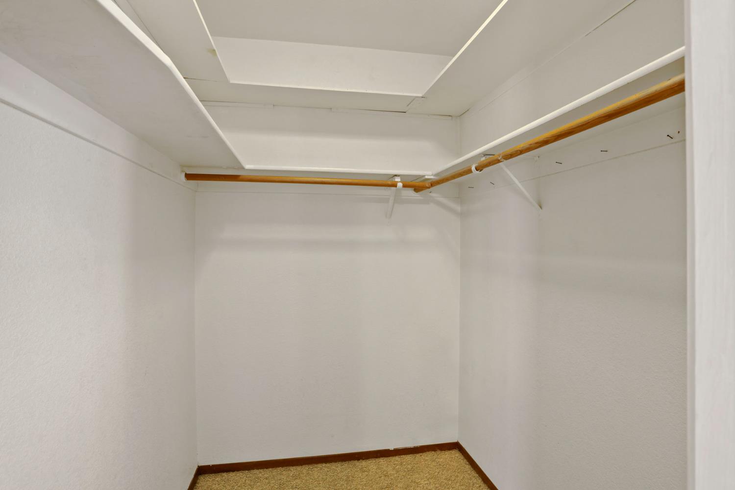 Detail Gallery Image 23 of 37 For 861 E Hawkeye Ave, Turlock,  CA 95380 - 3 Beds | 2/1 Baths