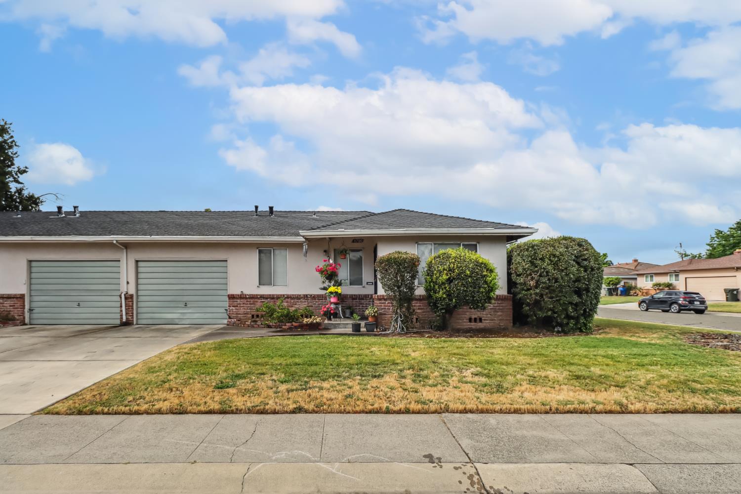 Detail Gallery Image 28 of 41 For 1702 Harian Way, Sacramento,  CA 95822 - – Beds | – Baths