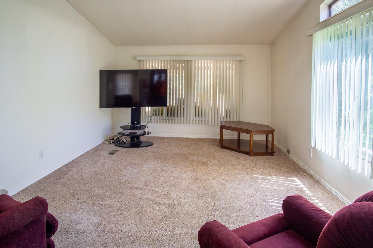 Detail Gallery Image 22 of 44 For 22133 Trotter, Grass Valley,  CA 95949 - 2 Beds | 2 Baths