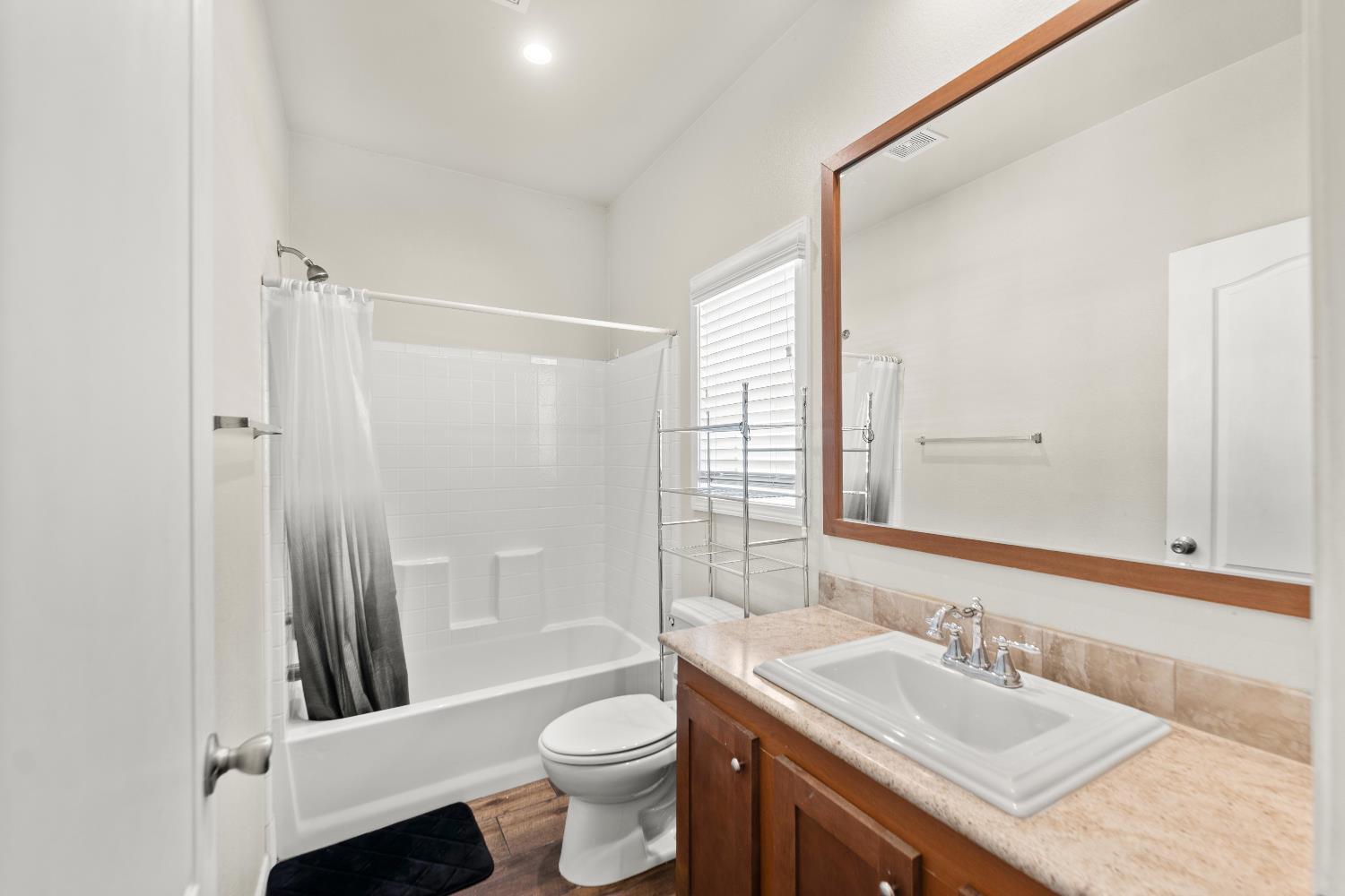 Detail Gallery Image 17 of 23 For 1399 Sacramento Ave 59, West Sacramento,  CA 95605 - 4 Beds | 2 Baths