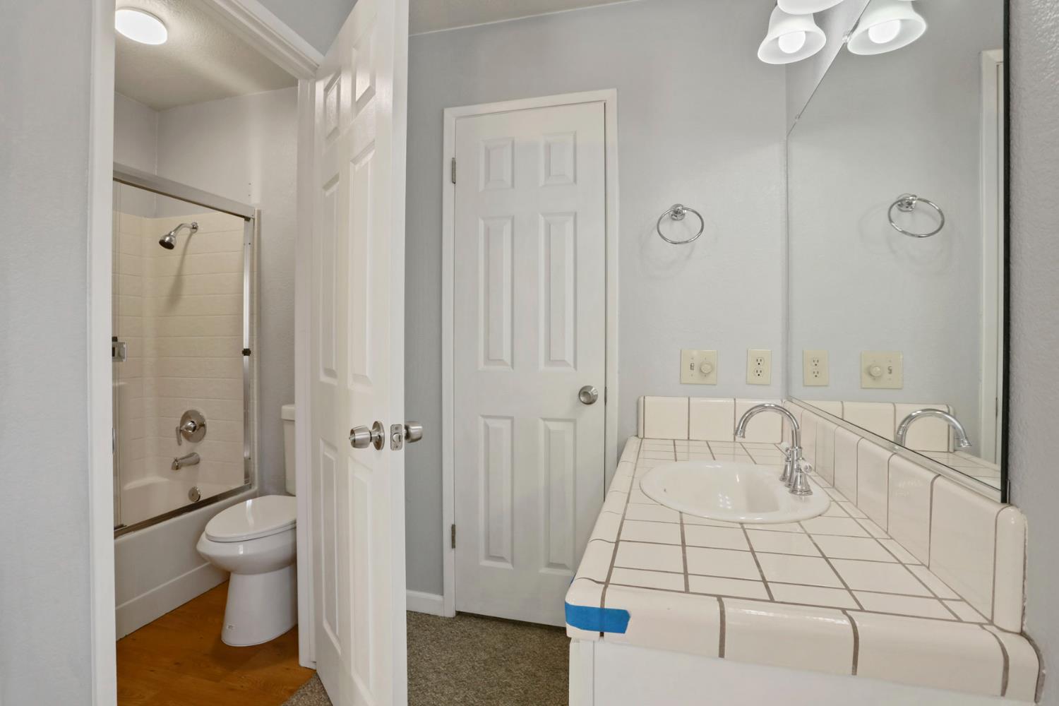 Detail Gallery Image 21 of 37 For 861 E Hawkeye Ave, Turlock,  CA 95380 - 3 Beds | 2/1 Baths