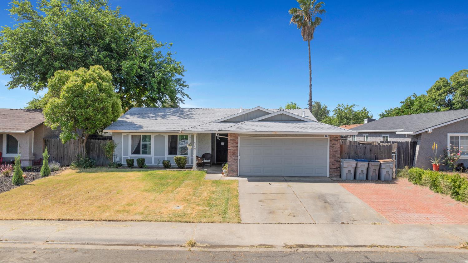 Detail Gallery Image 34 of 38 For 319 Valleywood Dr, Woodland,  CA 95695 - 3 Beds | 2 Baths