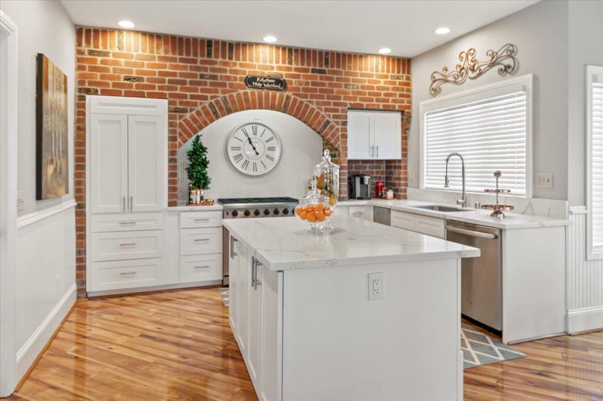 Detail Gallery Image 18 of 75 For 12064 Waxwing Ct, Penn Valley,  CA 95946 - 4 Beds | 3/1 Baths