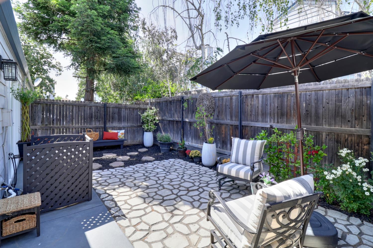 Photo #12: 225064866 Listing: Photo #12