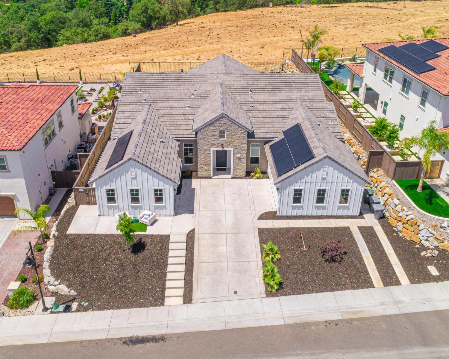 Detail Gallery Image 77 of 81 For 4009 Whitney Vista Ln, Rocklin,  CA 95677 - 4 Beds | 4/1 Baths