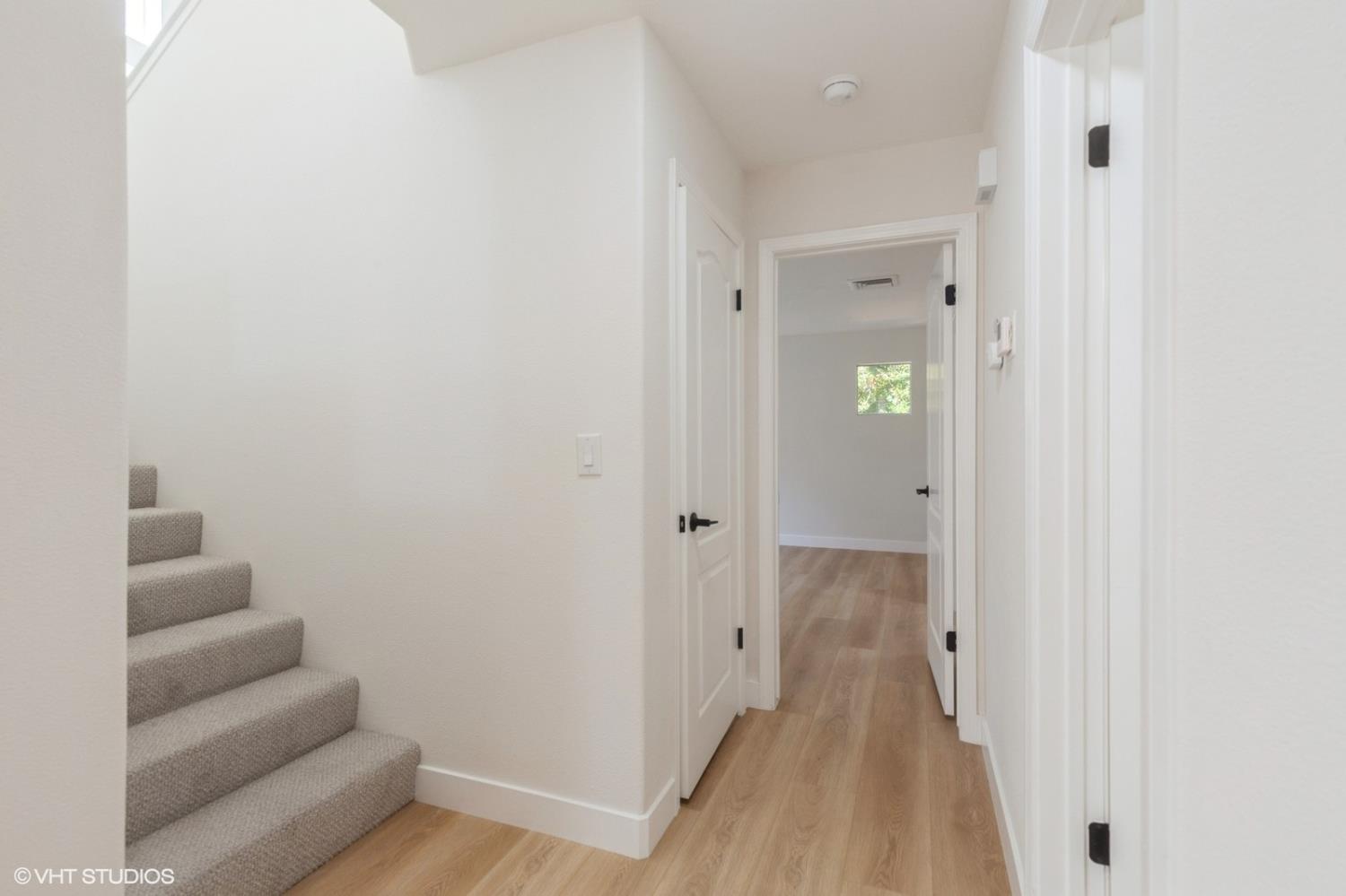 Detail Gallery Image 26 of 48 For 987 Asilomar Ter #2,  Sunnyvale,  CA 94086 - 2 Beds | 2/1 Baths
