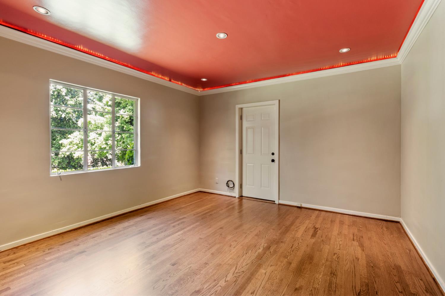 Detail Gallery Image 29 of 58 For 300 El Rio Ave, Modesto,  CA 95354 - 5 Beds | 3 Baths