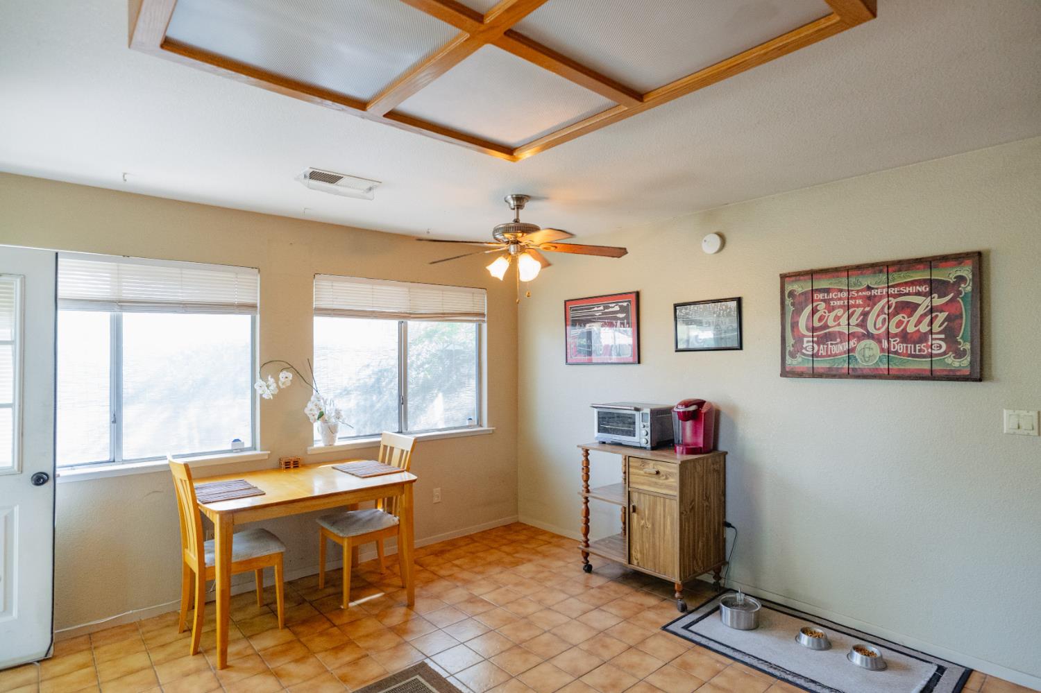 Detail Gallery Image 11 of 66 For 1070 E 23rd St, Merced,  CA 95340 - 3 Beds | 2 Baths