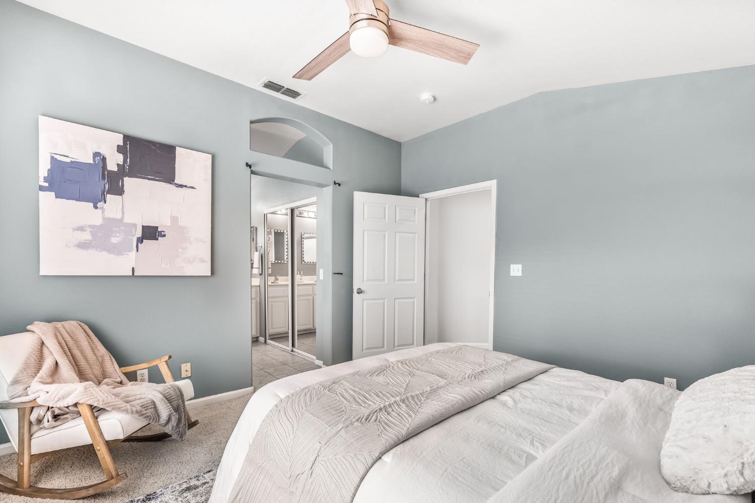 Detail Gallery Image 33 of 45 For 2111 Bridle Creek Cir, Tracy,  CA 95377 - 3 Beds | 2/1 Baths