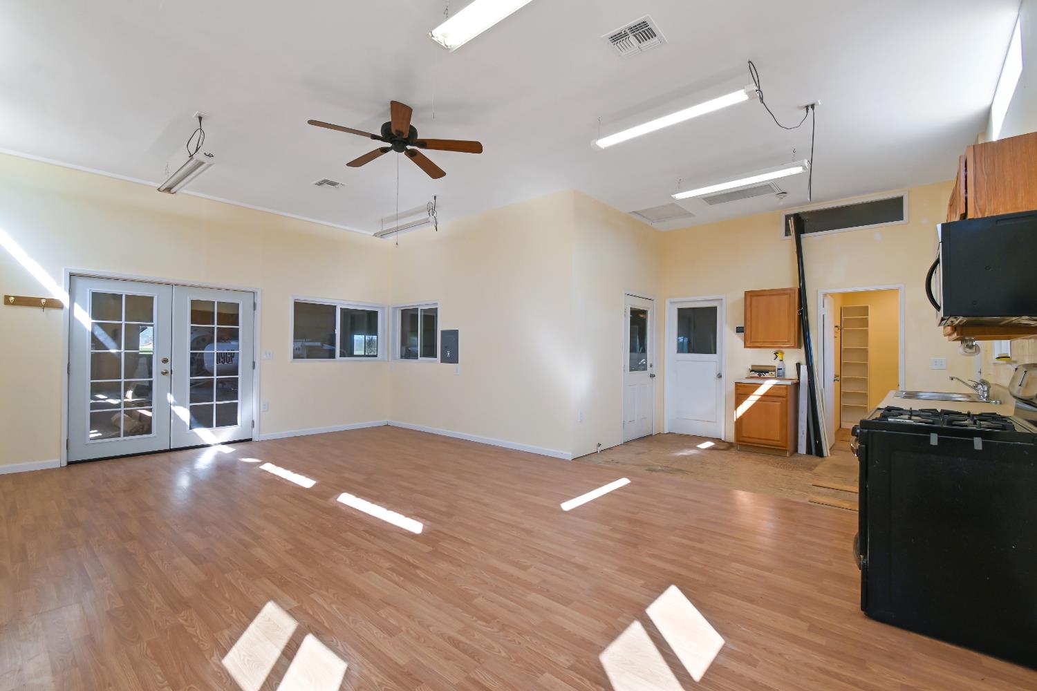 Detail Gallery Image 49 of 75 For 15655 County Road 45, Guinda,  CA 95637 - 3 Beds | 2 Baths