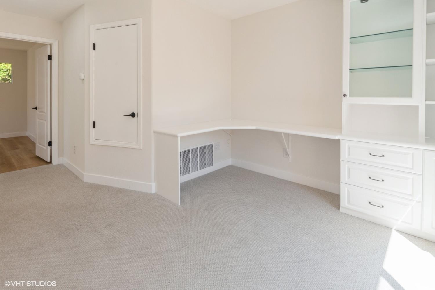 Detail Gallery Image 44 of 48 For 987 Asilomar Ter #2,  Sunnyvale,  CA 94086 - 2 Beds | 2/1 Baths