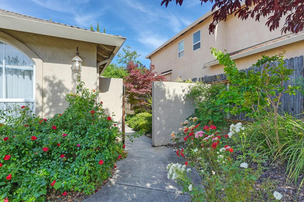 Detail Gallery Image 8 of 84 For 512 Sawka Dr, Auburn,  CA 95603 - 3 Beds | 2/1 Baths