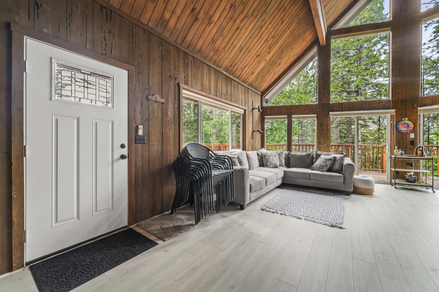 Detail Gallery Image 11 of 62 For 29696 Lassen Dr, Long Barn,  CA 95335 - 2 Beds | 2 Baths