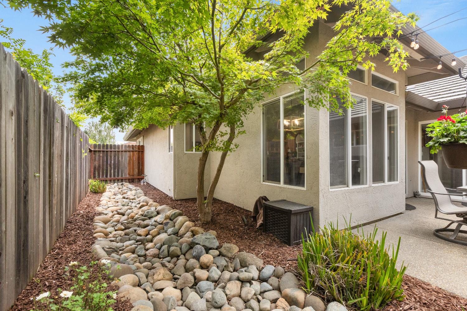 Detail Gallery Image 67 of 72 For 9180 Quail Cove Dr, Elk Grove,  CA 95624 - 5 Beds | 2/1 Baths