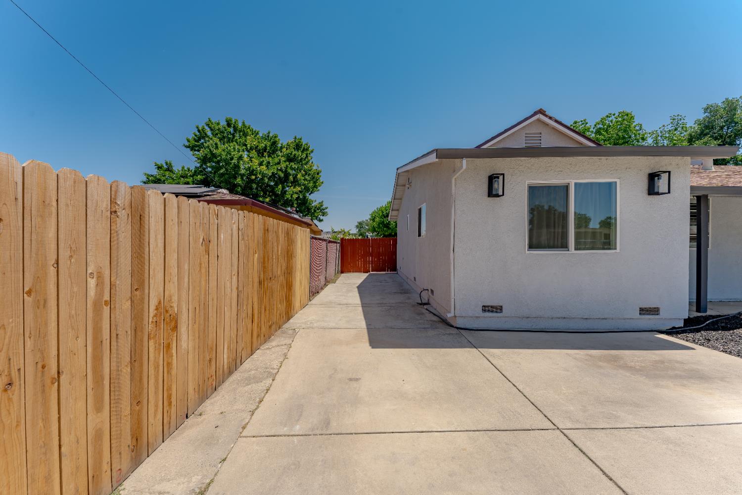 Detail Gallery Image 30 of 63 For 7242 22nd St, Rio Linda,  CA 95673 - 3 Beds | 2 Baths