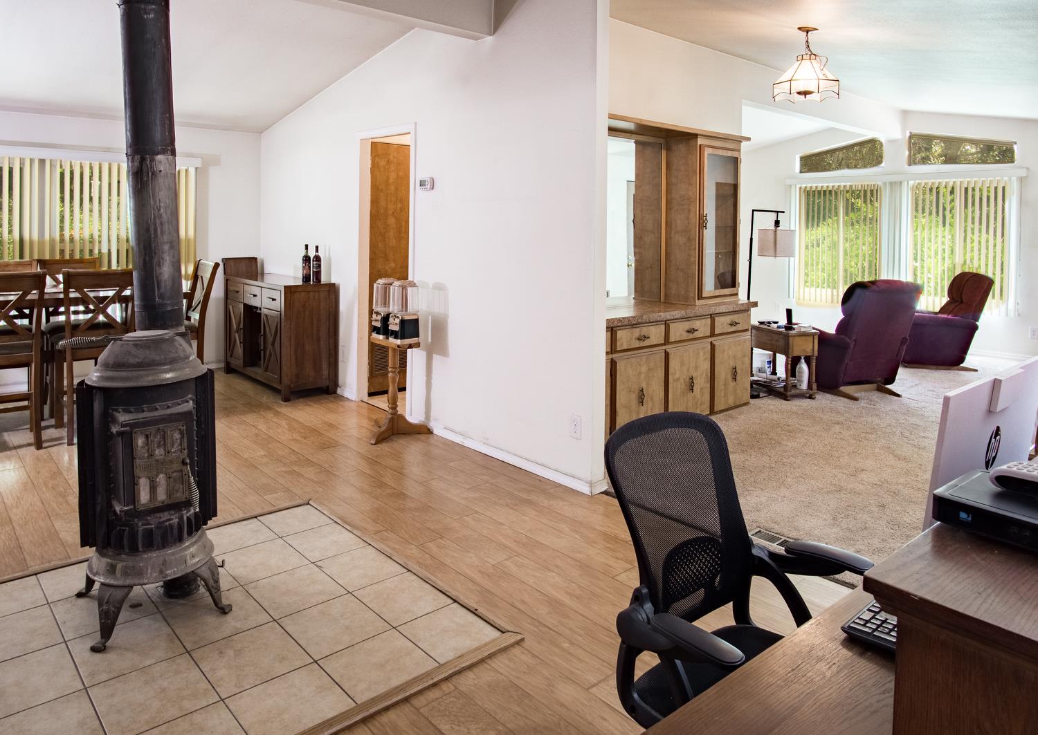 Detail Gallery Image 15 of 44 For 22133 Trotter, Grass Valley,  CA 95949 - 2 Beds | 2 Baths