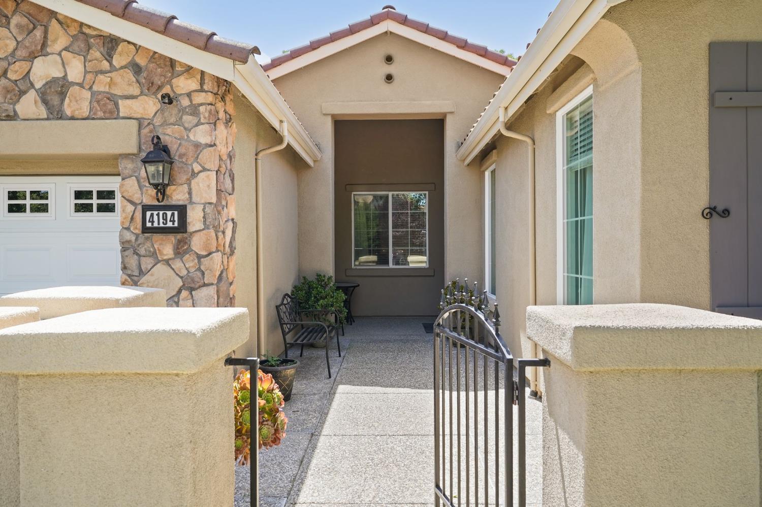 Tulip Park Way, Rancho Cordova, California image 4