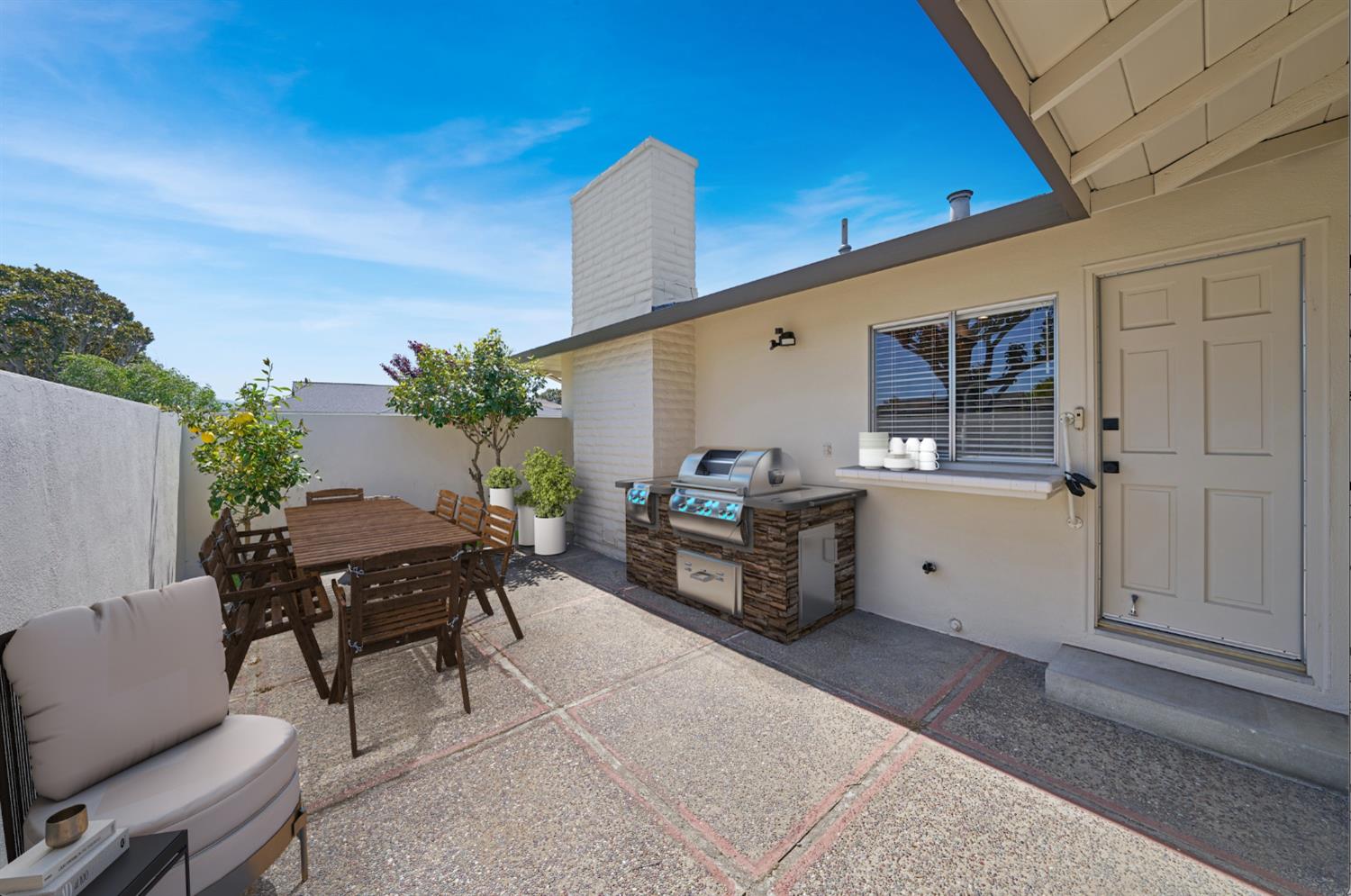 Detail Gallery Image 32 of 41 For 659 San Tomas Way, South Salinas,  CA 93901 - 3 Beds | 2 Baths