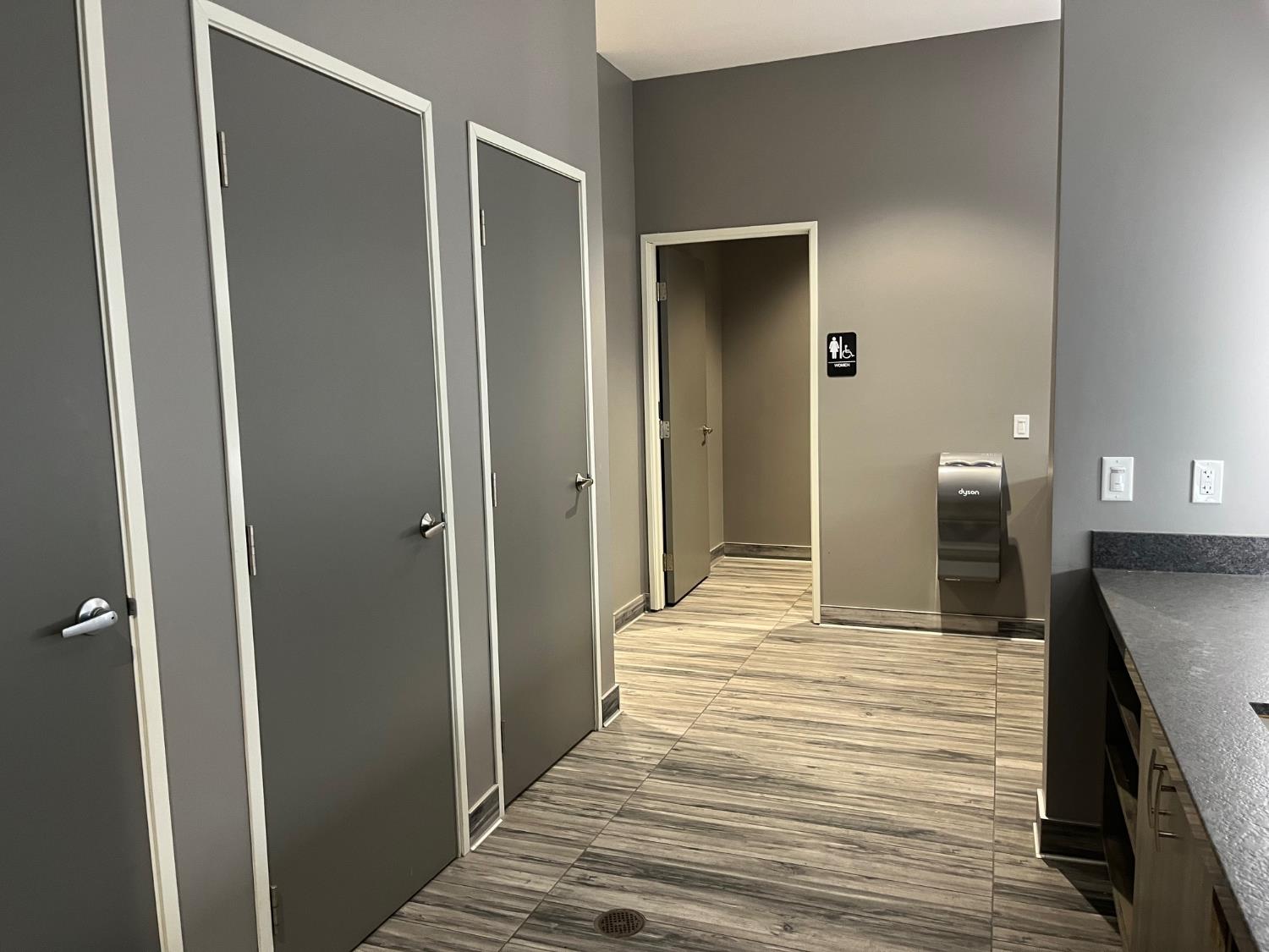 Detail Gallery Image 33 of 48 For 1475 Moffat Blvd #15,  Manteca,  CA 95336 - – Beds | – Baths