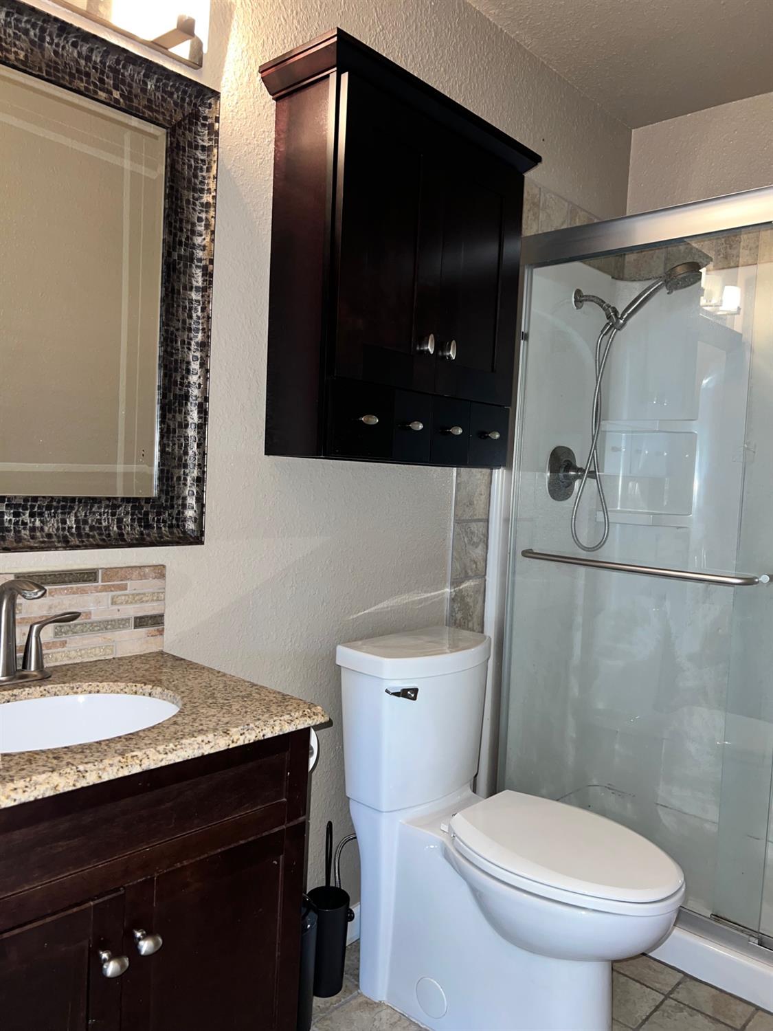 Detail Gallery Image 15 of 32 For 1144 Courtney Way, Modesto,  CA 95358 - 2 Beds | 2 Baths