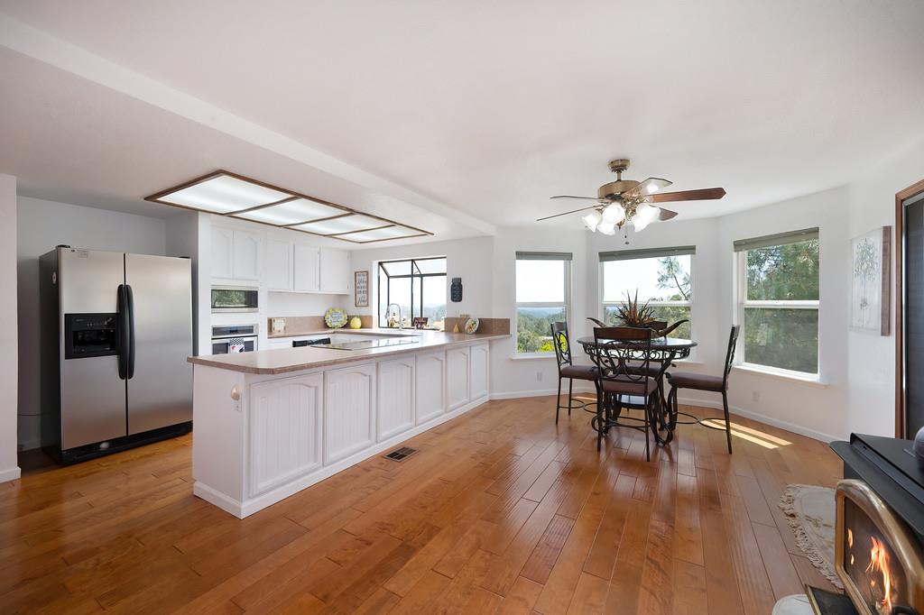 Detail Gallery Image 45 of 93 For 3561 Ahwahnee Way, Cool,  CA 95614 - 4 Beds | 3 Baths