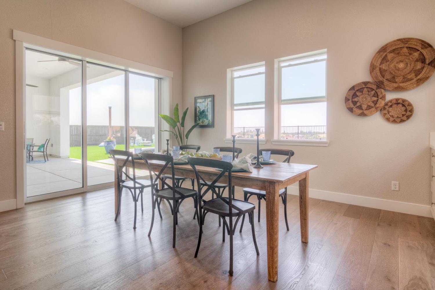 Detail Gallery Image 20 of 81 For 4009 Whitney Vista Ln, Rocklin,  CA 95677 - 4 Beds | 4/1 Baths