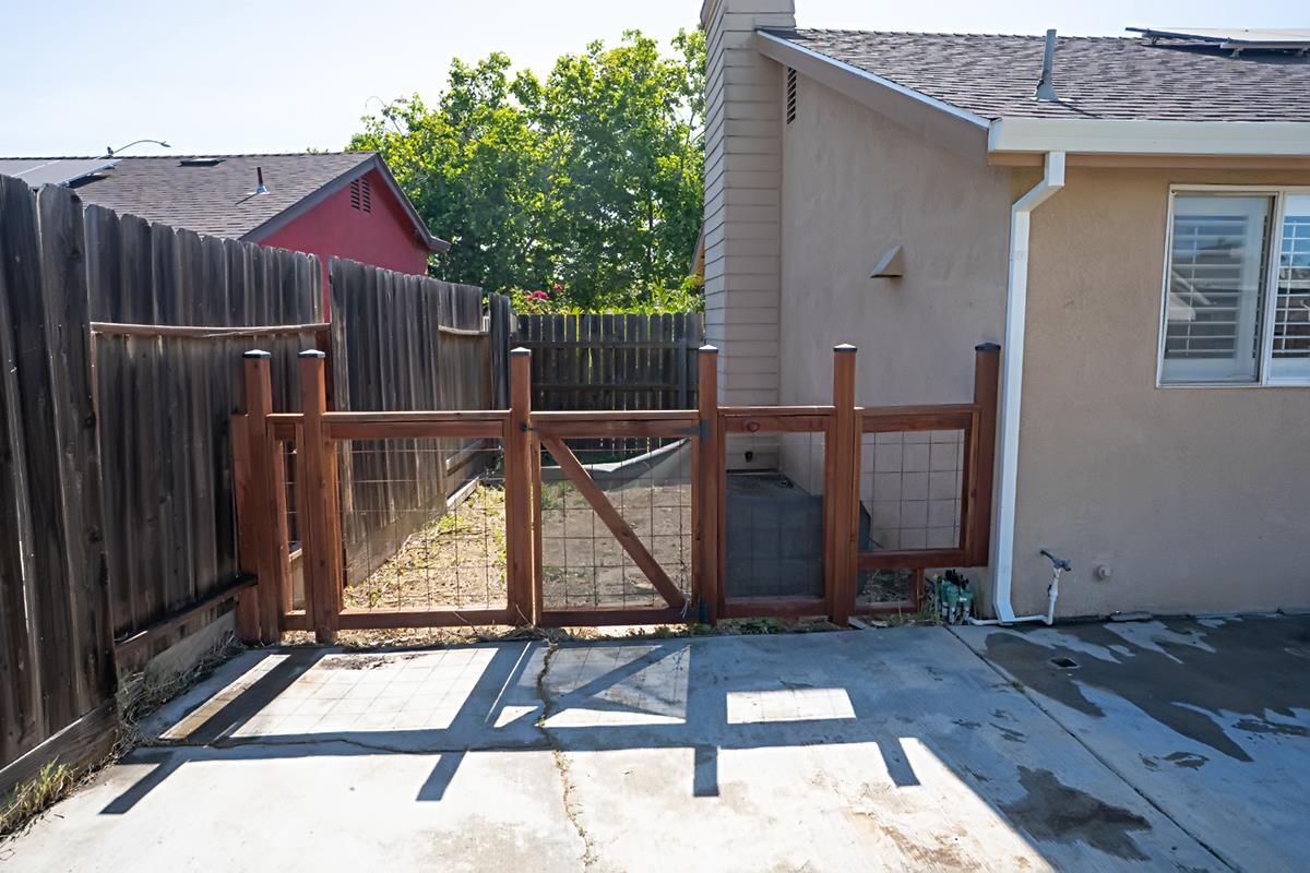 Detail Gallery Image 17 of 20 For 2445 Little Aston Way, Stockton,  CA 95206 - 2 Beds | 2 Baths
