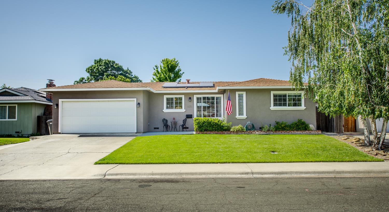 Poplar Lane, Woodland, California image 3