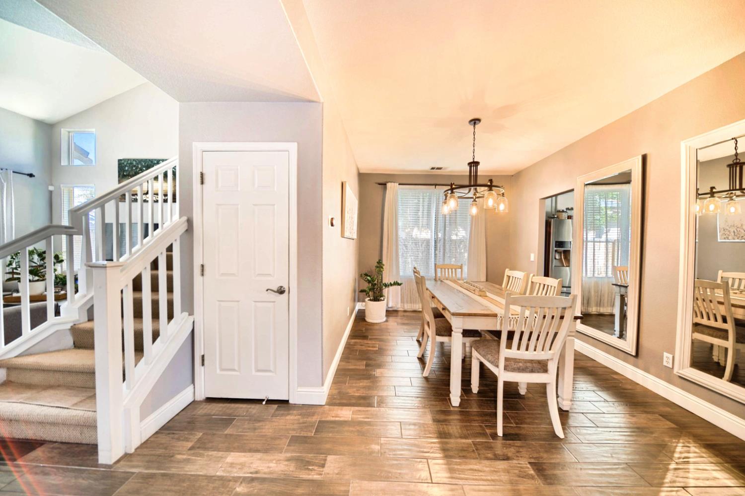 Detail Gallery Image 11 of 98 For 3227 Cathleen Ln, Tracy,  CA 95377 - 5 Beds | 3 Baths