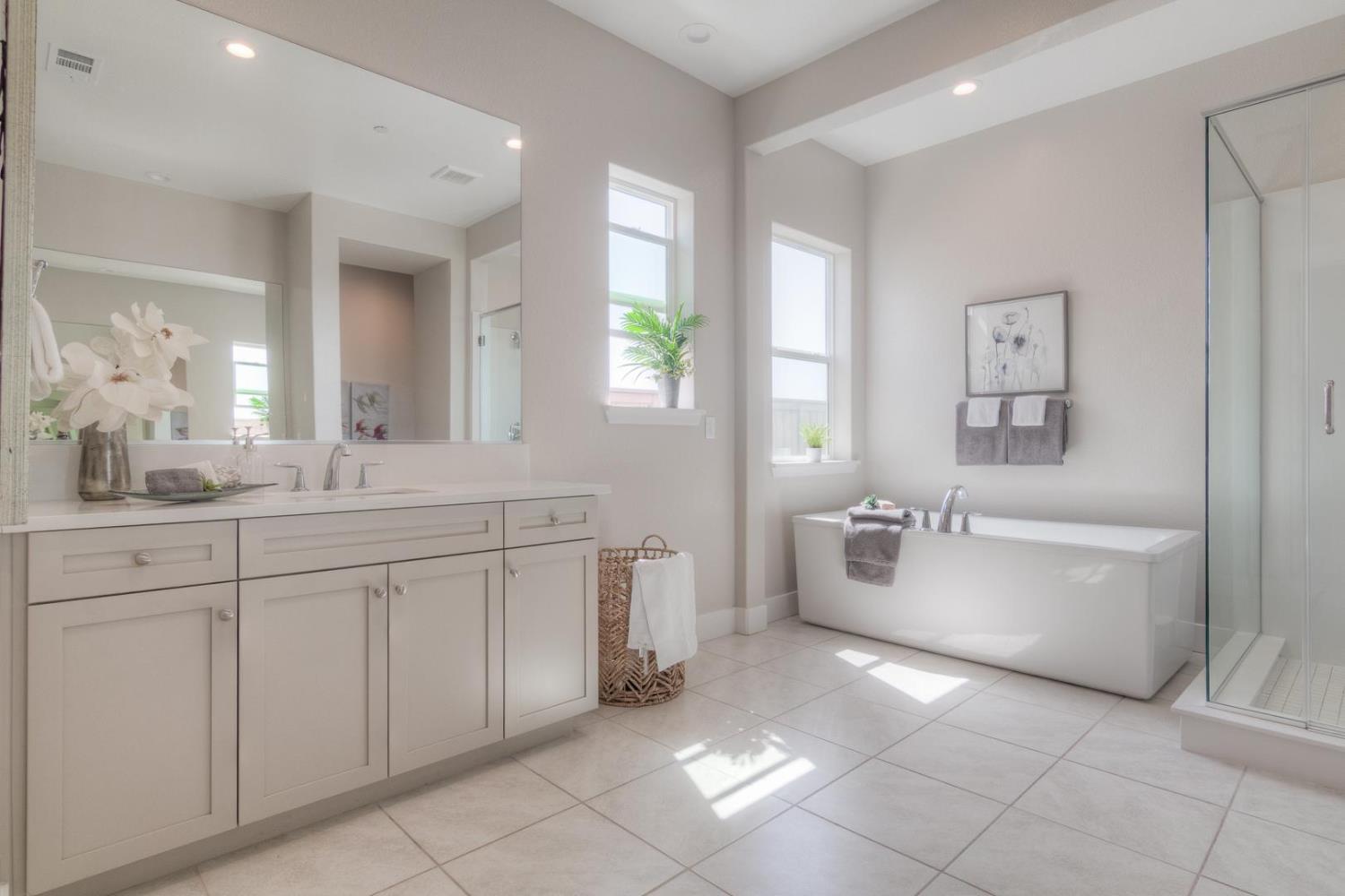 Detail Gallery Image 47 of 81 For 4009 Whitney Vista Ln, Rocklin,  CA 95677 - 4 Beds | 4/1 Baths