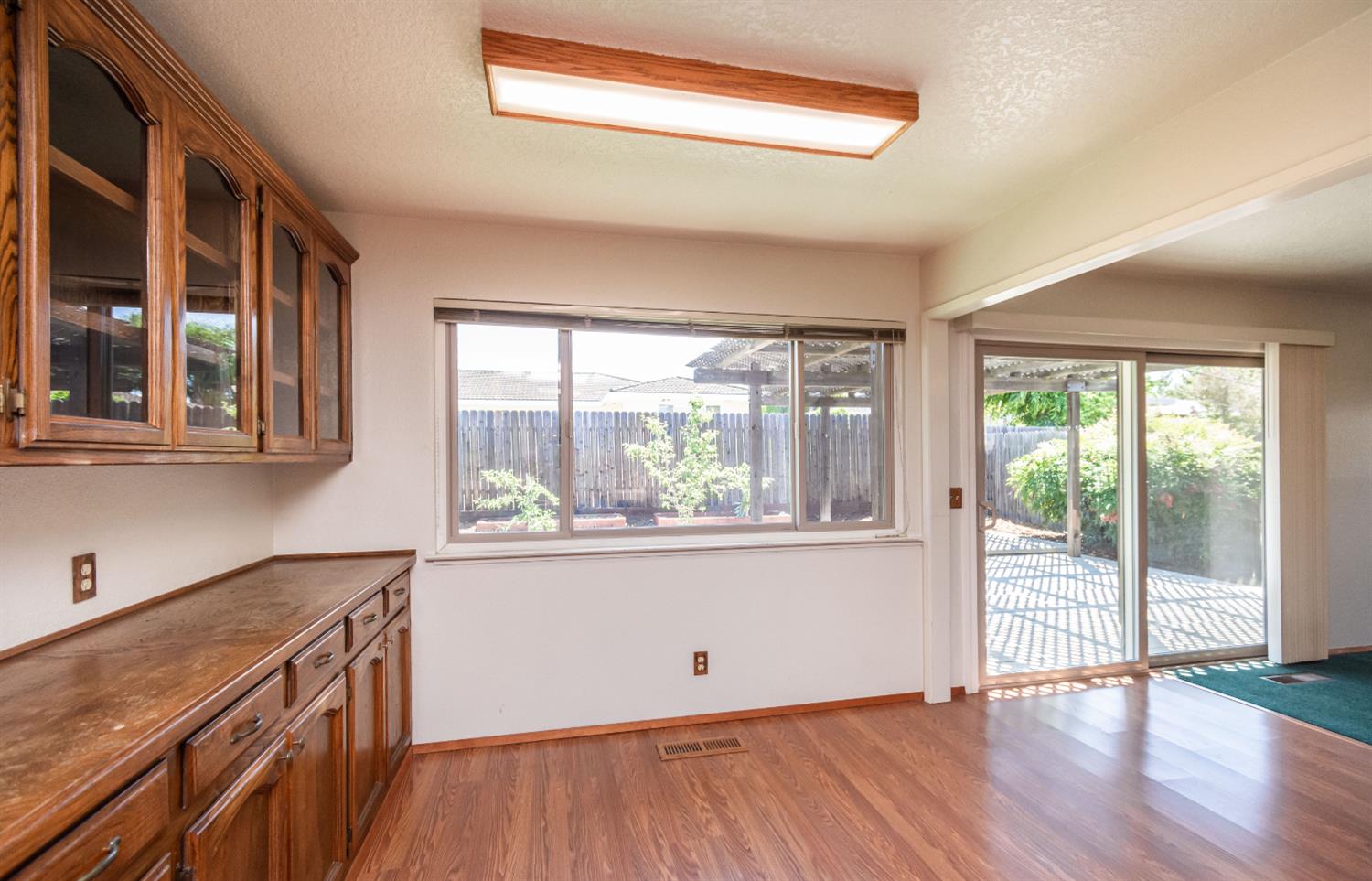 Detail Gallery Image 17 of 65 For 5612 Jolly Ct, Fair Oaks,  CA 95628 - 3 Beds | 2 Baths