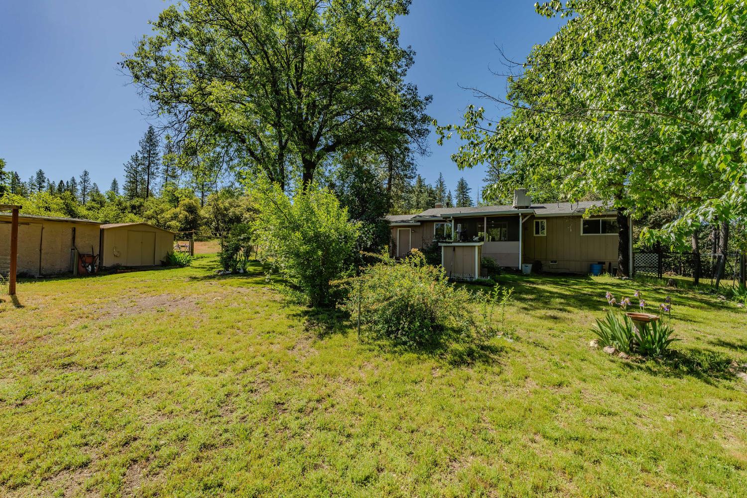 Detail Gallery Image 7 of 40 For 1470 Meredith Lane, Rail Road Flat,  CA 95248 - 2 Beds | 2 Baths