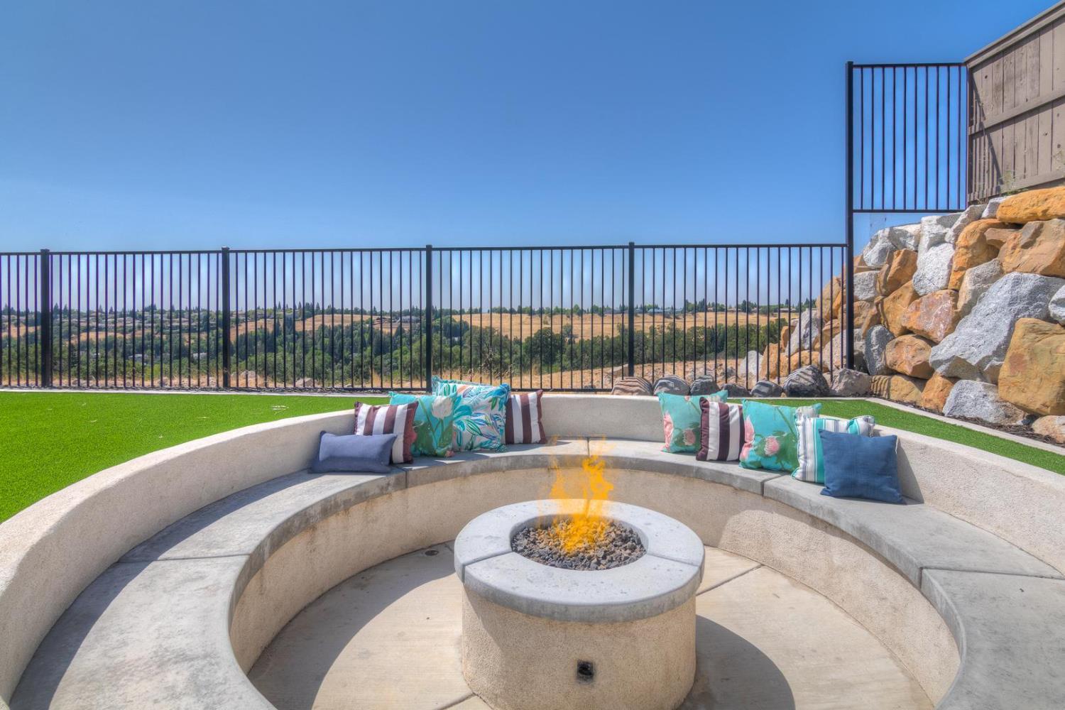 Detail Gallery Image 53 of 81 For 4009 Whitney Vista Ln, Rocklin,  CA 95677 - 4 Beds | 4/1 Baths